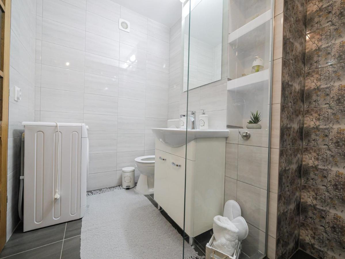 Luxury Ultracentral Curtea de Argeş المظهر الخارجي الصورة