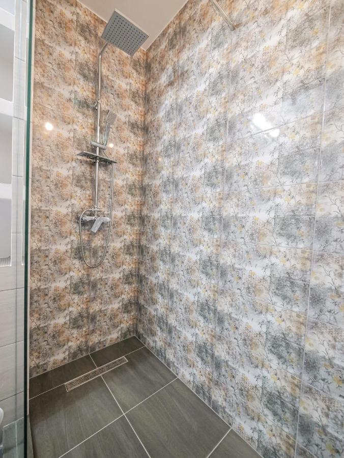 Luxury Ultracentral Curtea de Argeş المظهر الخارجي الصورة