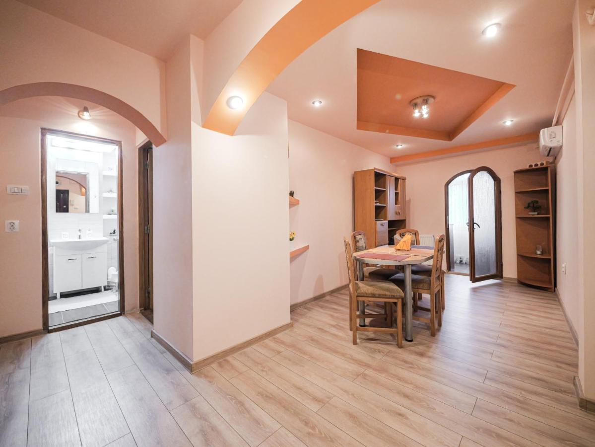 Luxury Ultracentral Curtea de Argeş المظهر الخارجي الصورة